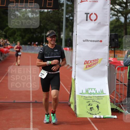 14.06.2026 - 7 Türme Triathlon Andreas Tolksdorf http://msf.ph/oto/9806722 14.06.2026 16:08:17 Ziel 1075, 1244, 1507 meine-sportfotos.de