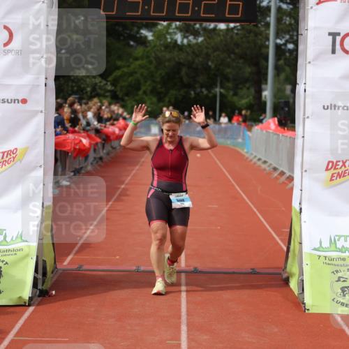 14.06.2026 - 7 Türme Triathlon Andreas Tolksdorf http://msf.ph/oto/9806732 14.06.2026 16:08:25 Ziel 1075, 1244 meine-sportfotos.de