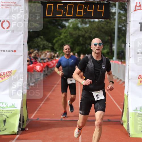 14.06.2026 - 7 Türme Triathlon Andreas Tolksdorf http://msf.ph/oto/9806743 14.06.2026 16:08:43 Ziel 1169, 1285, 1302, 1344, 1543, 1742 meine-sportfotos.de