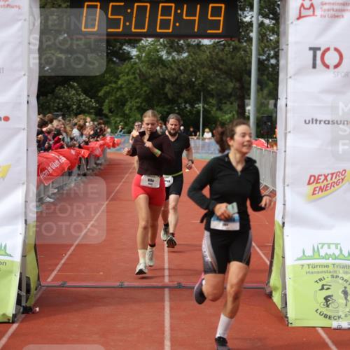 14.06.2026 - 7 Türme Triathlon Andreas Tolksdorf http://msf.ph/oto/9806751 14.06.2026 16:08:48 Ziel 1169, 1239, 1273, 1285, 1302, 1344, 1543 meine-sportfotos.de