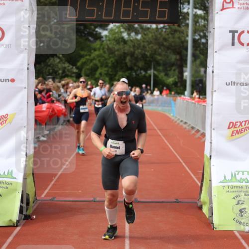 14.06.2026 - 7 Türme Triathlon Andreas Tolksdorf http://msf.ph/oto/9806760 14.06.2026 16:08:54 Ziel 809, 889, 1000, 1169, 1239, 1273, 1344, 1543 meine-sportfotos.de