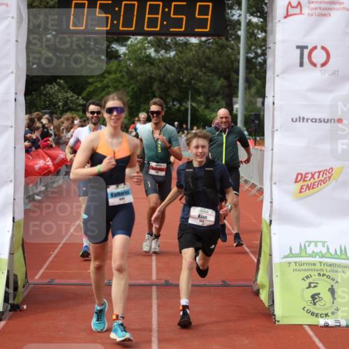 14.06.2026 - 7 Türme Triathlon Andreas Tolksdorf http://msf.ph/oto/9806769 14.06.2026 16:08:58 Ziel 809, 889, 1000, 1239, 1273, 1344, 1787 meine-sportfotos.de