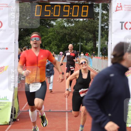 14.06.2026 - 7 Türme Triathlon Andreas Tolksdorf http://msf.ph/oto/9806775 14.06.2026 16:09:07 Ziel 788, 809, 813, 889, 1343, 1787 meine-sportfotos.de
