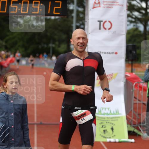 14.06.2026 - 7 Türme Triathlon Andreas Tolksdorf http://msf.ph/oto/9806778 14.06.2026 16:09:10 Ziel 788, 813, 1343, 1787 meine-sportfotos.de