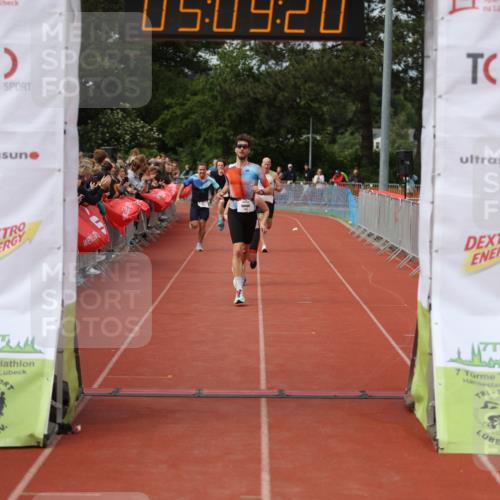 14.06.2026 - 7 Türme Triathlon Andreas Tolksdorf http://msf.ph/oto/9806780 14.06.2026 16:09:19 Ziel 1215, 1371, 1432, 1474, 1574 meine-sportfotos.de