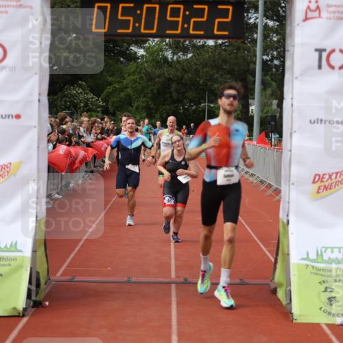 14.06.2026 - 7 Türme Triathlon Andreas Tolksdorf http://msf.ph/oto/9806785 14.06.2026 16:09:21 Ziel 1215, 1295, 1371, 1409, 1432, 1474, 1574 meine-sportfotos.de