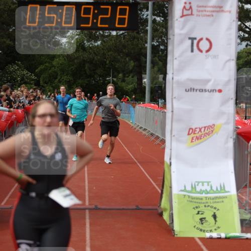 14.06.2026 - 7 Türme Triathlon Andreas Tolksdorf http://msf.ph/oto/9806794 14.06.2026 16:09:26 Ziel 1215, 1295, 1371, 1409, 1432, 1467, 1474, 1574 meine-sportfotos.de