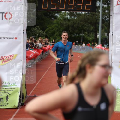 14.06.2026 - 7 Türme Triathlon Andreas Tolksdorf http://msf.ph/oto/9806800 14.06.2026 16:09:30 Ziel 804, 1215, 1295, 1371, 1409, 1432, 1467, 1474, 1574 meine-sportfotos.de
