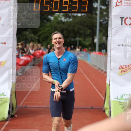 14.06.2026 - 7 Türme Triathlon Andreas Tolksdorf http://msf.ph/oto/9806803 14.06.2026 16:09:31 Ziel 804, 1215, 1295, 1371, 1373, 1409, 1432, 1467, 1574 meine-sportfotos.de