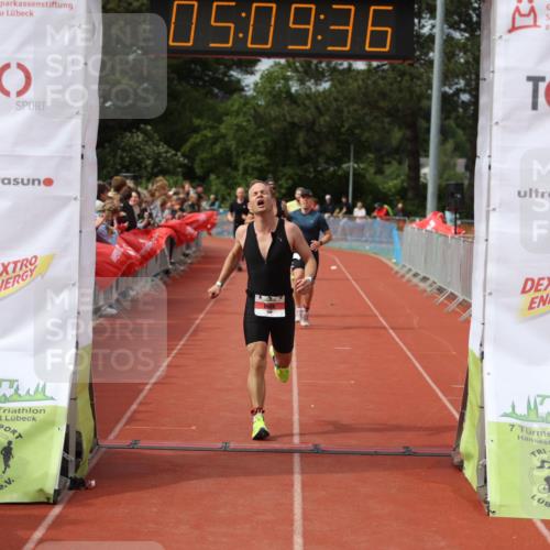 14.06.2026 - 7 Türme Triathlon Andreas Tolksdorf http://msf.ph/oto/9806806 14.06.2026 16:09:35 Ziel 804, 1209, 1241, 1295, 1373, 1409, 1412, 1467 meine-sportfotos.de