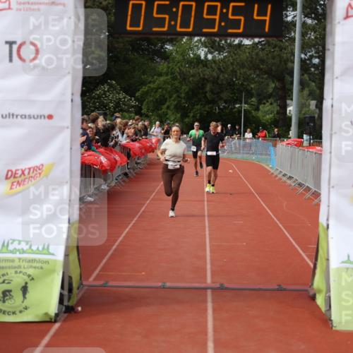 14.06.2026 - 7 Türme Triathlon Andreas Tolksdorf http://msf.ph/oto/9806821 14.06.2026 16:09:52 Ziel 641, 1279, 1537 meine-sportfotos.de