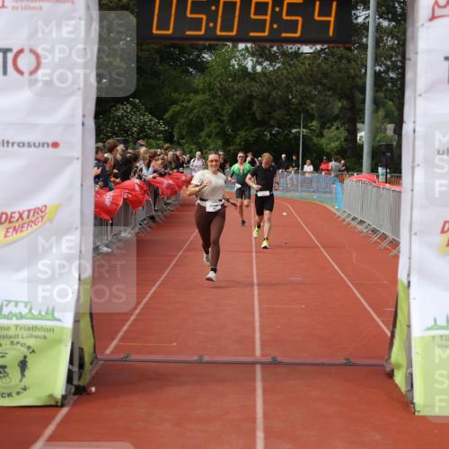 14.06.2026 - 7 Türme Triathlon Andreas Tolksdorf http://msf.ph/oto/9806823 14.06.2026 16:09:53 Ziel 641, 1279, 1537 meine-sportfotos.de