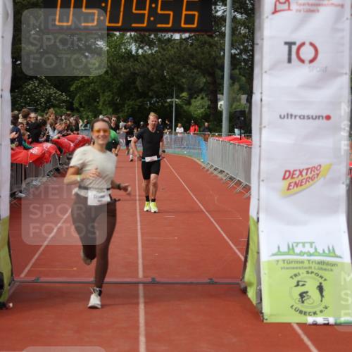 14.06.2026 - 7 Türme Triathlon Andreas Tolksdorf http://msf.ph/oto/9806826 14.06.2026 16:09:55 Ziel 641, 1279, 1537 meine-sportfotos.de