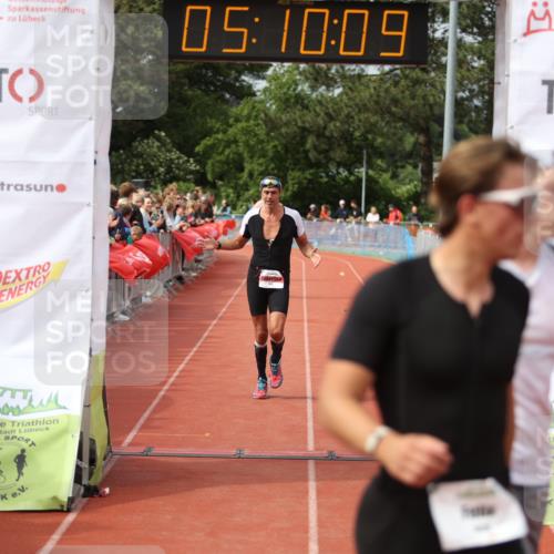 14.06.2026 - 7 Türme Triathlon Andreas Tolksdorf http://msf.ph/oto/9806843 14.06.2026 16:10:07 Ziel 637, 641, 700, 708, 1425, 1428, 1786 meine-sportfotos.de