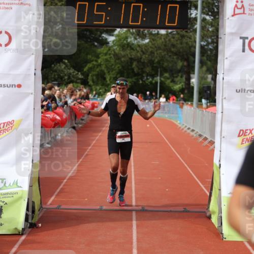 14.06.2026 - 7 Türme Triathlon Andreas Tolksdorf http://msf.ph/oto/9806847 14.06.2026 16:10:08 Ziel 637, 700, 708, 1425, 1428, 1786 meine-sportfotos.de