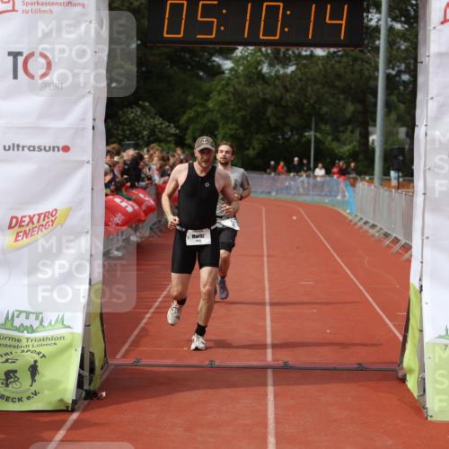14.06.2026 - 7 Türme Triathlon Andreas Tolksdorf http://msf.ph/oto/9806854 14.06.2026 16:10:13 Ziel 637, 708, 1425, 1786 meine-sportfotos.de