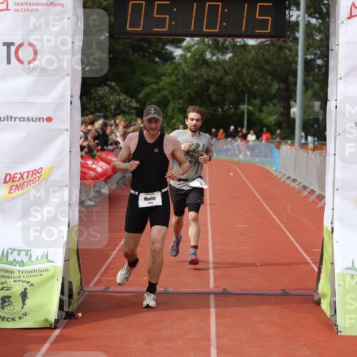 14.06.2026 - 7 Türme Triathlon Andreas Tolksdorf http://msf.ph/oto/9806855 14.06.2026 16:10:14 Ziel 637, 1425, 1786 meine-sportfotos.de