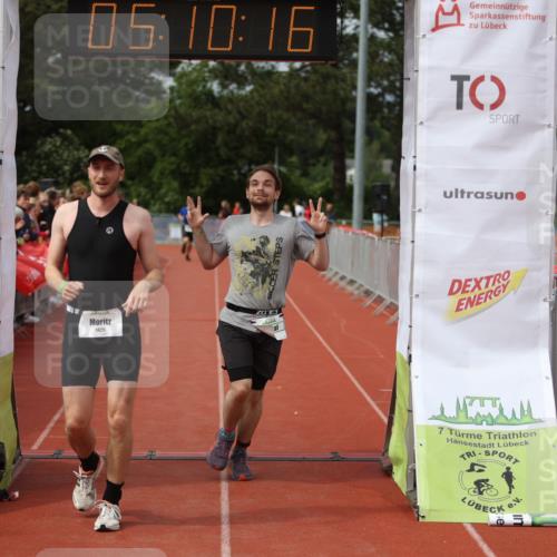 14.06.2026 - 7 Türme Triathlon Andreas Tolksdorf http://msf.ph/oto/9806858 14.06.2026 16:10:15 Ziel 637, 1425, 1786 meine-sportfotos.de