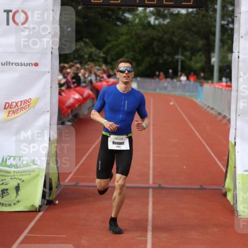 14.06.2026 - 7 Türme Triathlon Andreas Tolksdorf http://msf.ph/oto/9806862 14.06.2026 16:10:24 Ziel 1307 meine-sportfotos.de