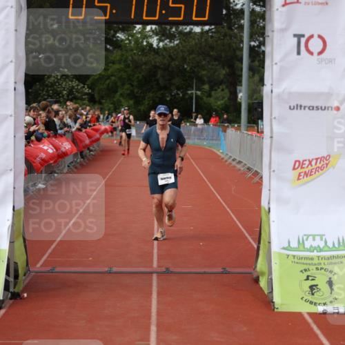 14.06.2026 - 7 Türme Triathlon Andreas Tolksdorf http://msf.ph/oto/9806872 14.06.2026 16:10:48 Ziel 1083, 1440, 1650 meine-sportfotos.de
