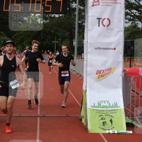 14.06.2026 - 7 Türme Triathlon Andreas Tolksdorf http://msf.ph/oto/9806880 14.06.2026 16:10:55 Ziel 615, 754, 1083, 1431, 1440, 1654 meine-sportfotos.de