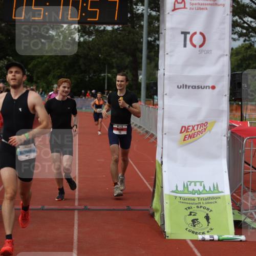 14.06.2026 - 7 Türme Triathlon Andreas Tolksdorf http://msf.ph/oto/9806881 14.06.2026 16:10:55 Ziel 615, 754, 1083, 1431, 1440, 1654 meine-sportfotos.de