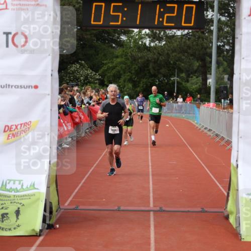 14.06.2026 - 7 Türme Triathlon Andreas Tolksdorf http://msf.ph/oto/9806891 14.06.2026 16:11:18 Ziel 1365, 1429, 1696 meine-sportfotos.de