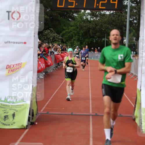 14.06.2026 - 7 Türme Triathlon Andreas Tolksdorf http://msf.ph/oto/9806899 14.06.2026 16:11:22 Ziel 1223, 1365, 1429, 1696 meine-sportfotos.de