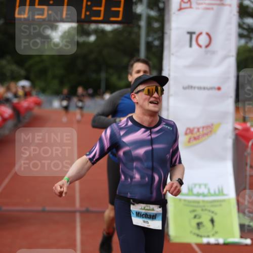 14.06.2026 - 7 Türme Triathlon Andreas Tolksdorf http://msf.ph/oto/9806912 14.06.2026 16:11:31 Ziel 1015, 1223, 1473, 1696 meine-sportfotos.de