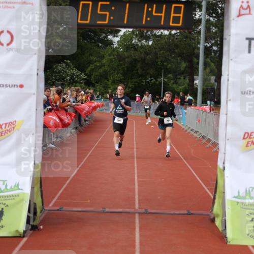 14.06.2026 - 7 Türme Triathlon Andreas Tolksdorf http://msf.ph/oto/9806925 14.06.2026 16:11:46 Ziel 1235, 1248, 1424, 1699 meine-sportfotos.de