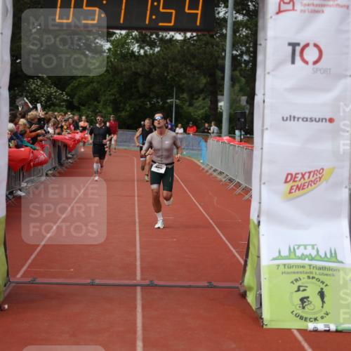 14.06.2026 - 7 Türme Triathlon Andreas Tolksdorf http://msf.ph/oto/9806930 14.06.2026 16:11:53 Ziel 734, 1218, 1311, 1424, 1699 meine-sportfotos.de