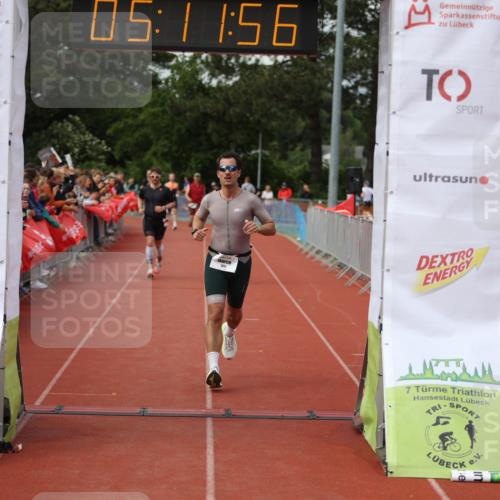 14.06.2026 - 7 Türme Triathlon Andreas Tolksdorf http://msf.ph/oto/9806932 14.06.2026 16:11:54 Ziel 734, 1218, 1247, 1311, 1424, 1699 meine-sportfotos.de