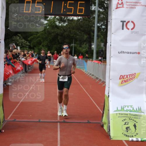 14.06.2026 - 7 Türme Triathlon Andreas Tolksdorf http://msf.ph/oto/9806933 14.06.2026 16:11:54 Ziel 734, 1218, 1247, 1311, 1424, 1699 meine-sportfotos.de