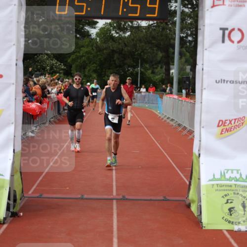 14.06.2026 - 7 Türme Triathlon Andreas Tolksdorf http://msf.ph/oto/9806935 14.06.2026 16:11:57 Ziel 734, 1218, 1247, 1311, 1424, 1699 meine-sportfotos.de