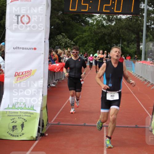 14.06.2026 - 7 Türme Triathlon Andreas Tolksdorf http://msf.ph/oto/9806940 14.06.2026 16:11:59 Ziel 734, 1218, 1232, 1247, 1311, 1384 meine-sportfotos.de