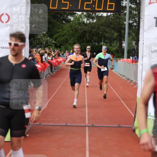 14.06.2026 - 7 Türme Triathlon Andreas Tolksdorf http://msf.ph/oto/9806950 14.06.2026 16:12:04 Ziel 636, 734, 1218, 1232, 1247, 1311, 1384 meine-sportfotos.de