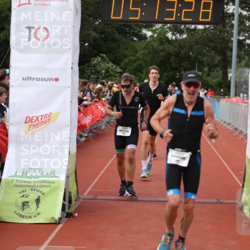 14.06.2026 - 7 Türme Triathlon Andreas Tolksdorf http://msf.ph/oto/9807039 14.06.2026 16:13:26 Ziel 705, 1208, 1272, 1347, 1391, 1445, 1468, 1479 meine-sportfotos.de