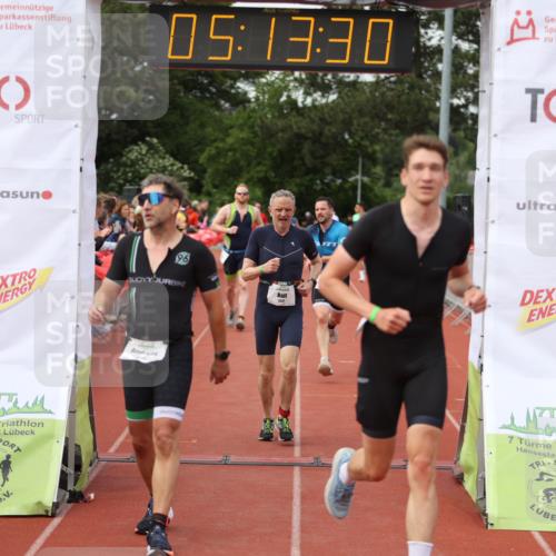 14.06.2026 - 7 Türme Triathlon Andreas Tolksdorf http://msf.ph/oto/9807044 14.06.2026 16:13:28 Ziel 705, 1208, 1272, 1347, 1391, 1445, 1468, 1479 meine-sportfotos.de