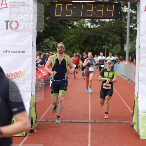 14.06.2026 - 7 Türme Triathlon Andreas Tolksdorf http://msf.ph/oto/9807049 14.06.2026 16:13:33 Ziel 705, 1208, 1272, 1276, 1347, 1374, 1393, 1413, 1445, 1468, 1479, 1729, 1776 meine-sportfotos.de