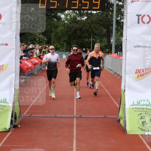 14.06.2026 - 7 Türme Triathlon Andreas Tolksdorf http://msf.ph/oto/9807076 14.06.2026 16:13:57 Ziel 761, 1308, 1342, 1433, 1748 meine-sportfotos.de
