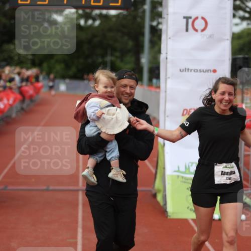 14.06.2026 - 7 Türme Triathlon Andreas Tolksdorf http://msf.ph/oto/9807091 14.06.2026 16:14:03 Ziel 761, 1308, 1342, 1748 meine-sportfotos.de