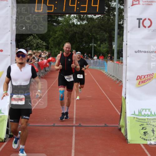 14.06.2026 - 7 Türme Triathlon Andreas Tolksdorf http://msf.ph/oto/9807106 14.06.2026 16:14:32 Ziel 621, 712, 1202, 1270, 1411 meine-sportfotos.de
