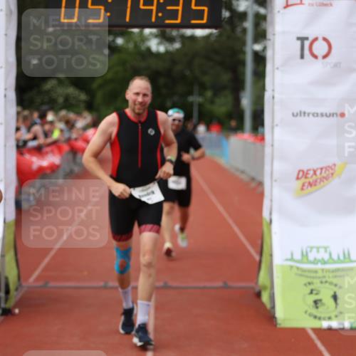 14.06.2026 - 7 Türme Triathlon Andreas Tolksdorf http://msf.ph/oto/9807108 14.06.2026 16:14:34 Ziel 621, 712, 1202, 1270, 1411 meine-sportfotos.de
