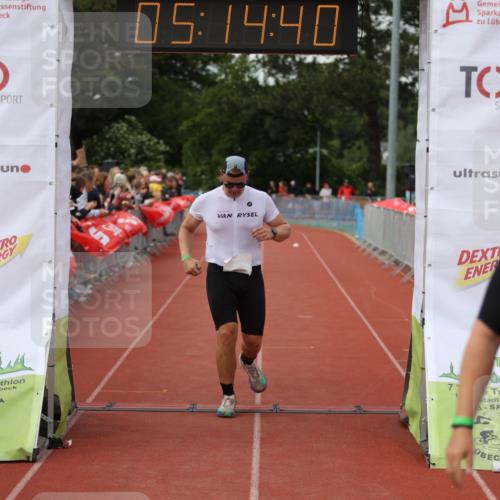 14.06.2026 - 7 Türme Triathlon Andreas Tolksdorf http://msf.ph/oto/9807117 14.06.2026 16:14:39 Ziel 621, 712, 1202, 1252, 1411 meine-sportfotos.de