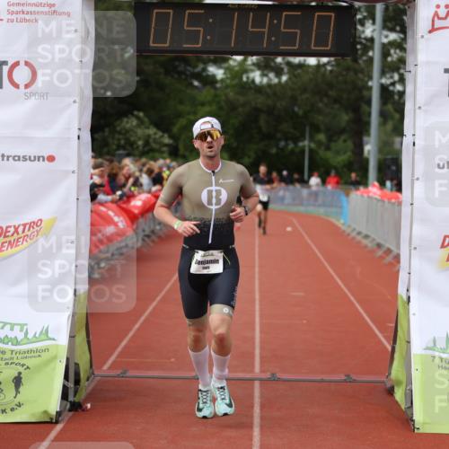 14.06.2026 - 7 Türme Triathlon Andreas Tolksdorf http://msf.ph/oto/9807124 14.06.2026 16:14:48 Ziel 712, 1252, 1389, 1404 meine-sportfotos.de