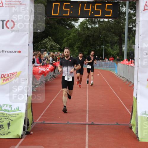 14.06.2026 - 7 Türme Triathlon Andreas Tolksdorf http://msf.ph/oto/9807127 14.06.2026 16:14:54 Ziel 1271, 1351, 1389, 1404 meine-sportfotos.de