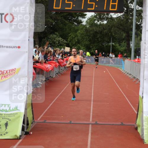 14.06.2026 - 7 Türme Triathlon Andreas Tolksdorf http://msf.ph/oto/9807143 14.06.2026 16:15:16 Ziel 1259, 1436 meine-sportfotos.de