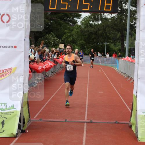 14.06.2026 - 7 Türme Triathlon Andreas Tolksdorf http://msf.ph/oto/9807145 14.06.2026 16:15:17 Ziel 1259, 1436, 1451 meine-sportfotos.de