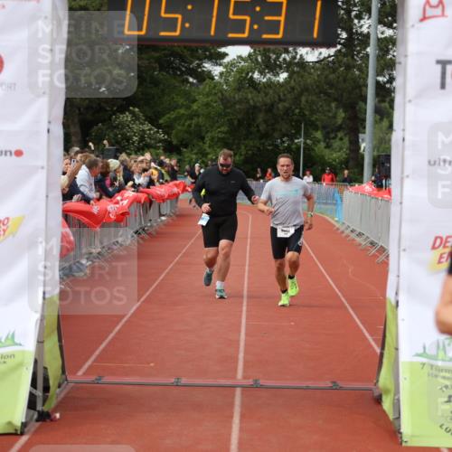 14.06.2026 - 7 Türme Triathlon Andreas Tolksdorf http://msf.ph/oto/9807162 14.06.2026 16:15:29 Ziel 1002, 1187, 1259, 1282, 1299, 1451 meine-sportfotos.de