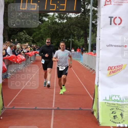 14.06.2026 - 7 Türme Triathlon Andreas Tolksdorf http://msf.ph/oto/9807164 14.06.2026 16:15:30 Ziel 1002, 1187, 1259, 1282, 1299, 1451 meine-sportfotos.de